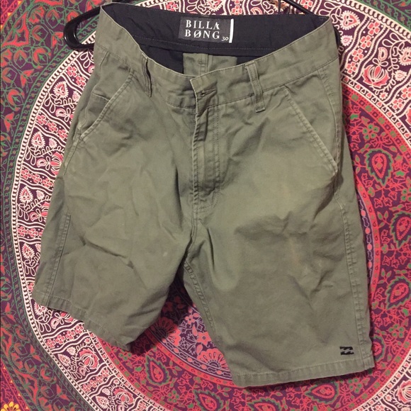 Billabong shorts - Picture 1 of 3
